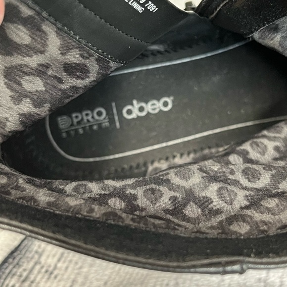 Abeo Pro Exeter Black Leather Ankle Boot, 9, Inner Side Zip, Rubber Sole - Picture 6 of 16